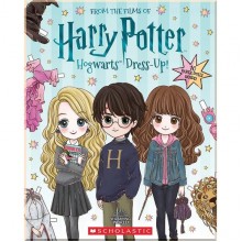 Scholastic Harry Potter: Hogwarts Dress-Up!