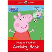 Ladybird Peppa Pig: Playing Football Activity Book- Ladybird Readers Level 2
